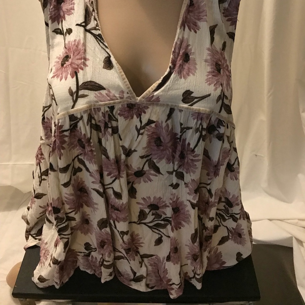 No name floral top